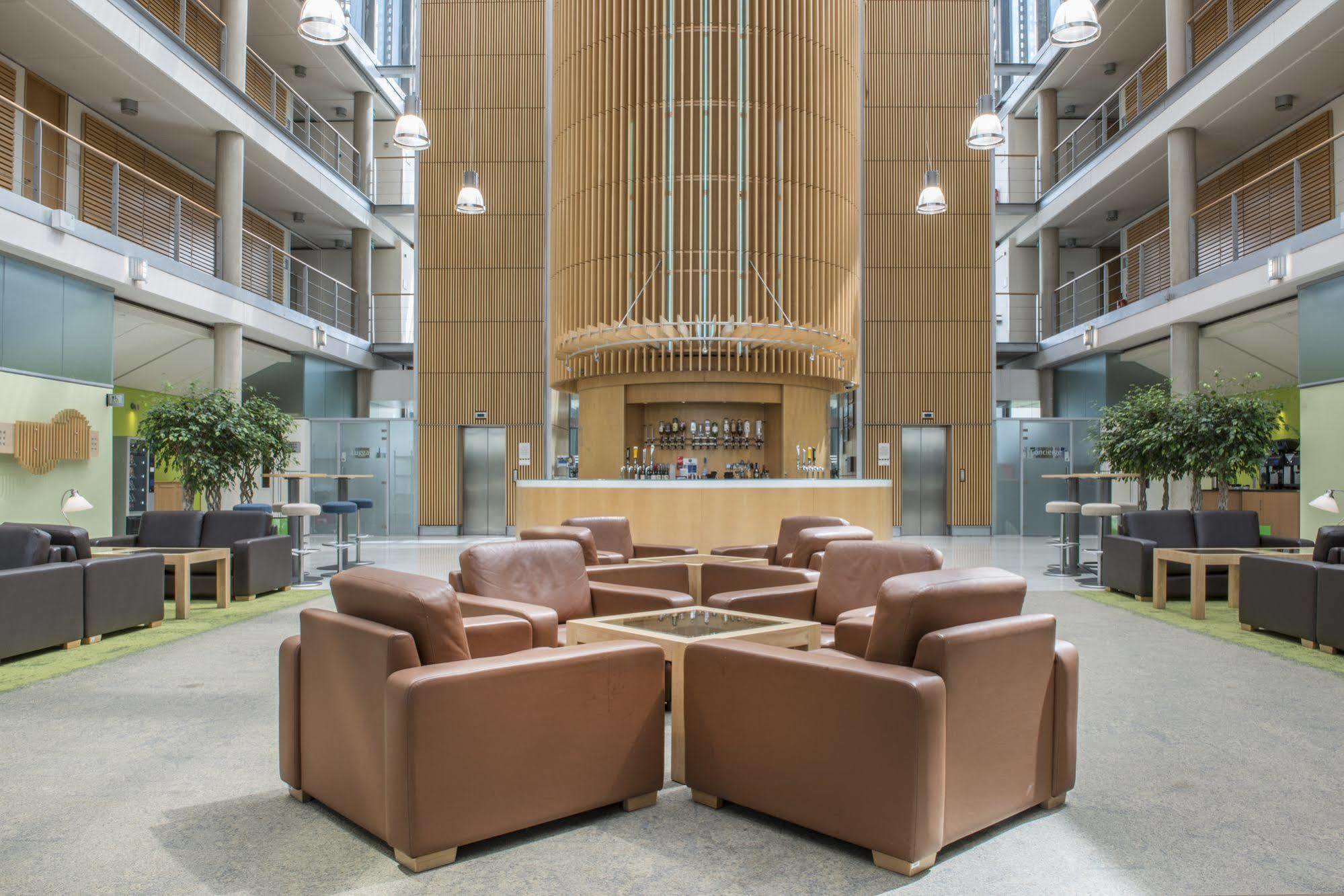 Jubilee Conference Centre 호텔 노팅엄 외부 사진