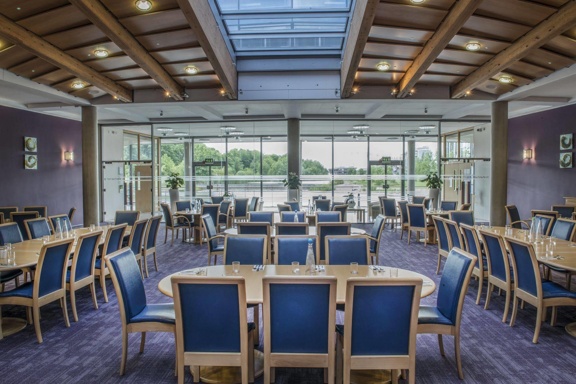 Jubilee Conference Centre 호텔 노팅엄 외부 사진